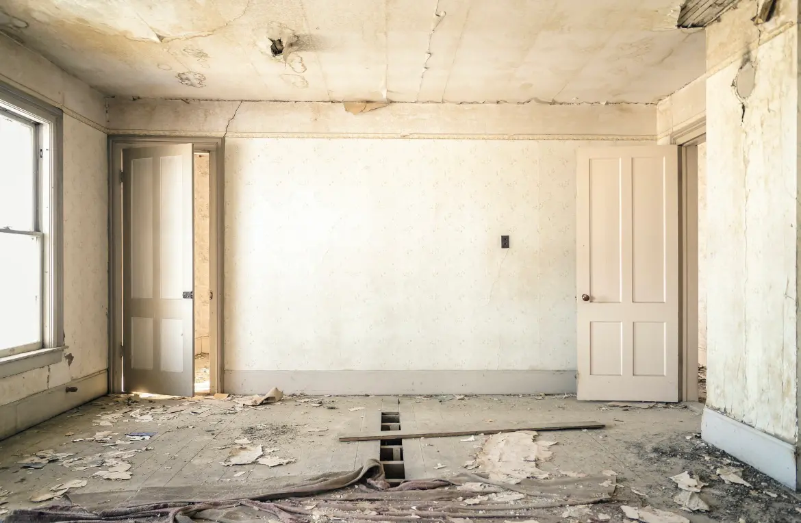 Waste disposal crew managing a cleanout project in Coral Gables